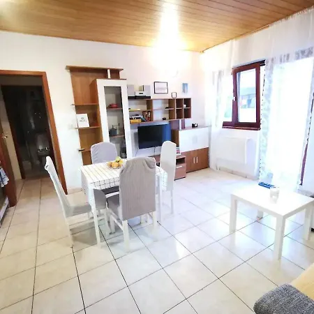 Apartment Misho With Terrace Split