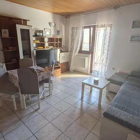 Apartment Misho With Terrace Split