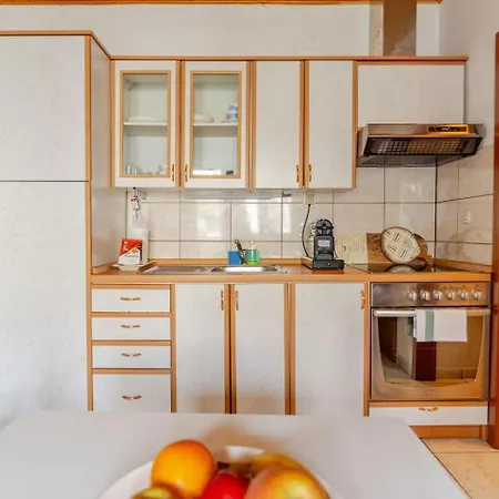 Apartament Misho With Terrace